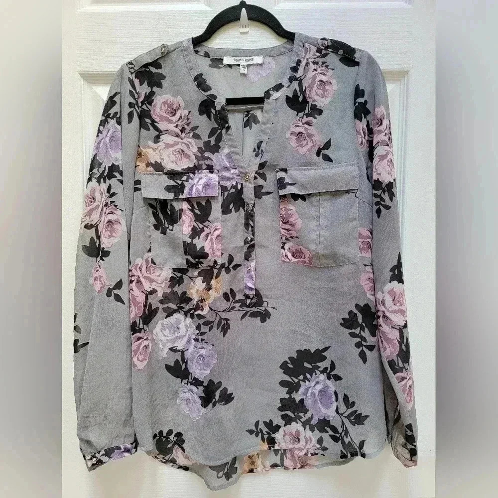Daniel Rainn Women's Floral Sheer 3/4 Spike Button Down Blouse Size Medium